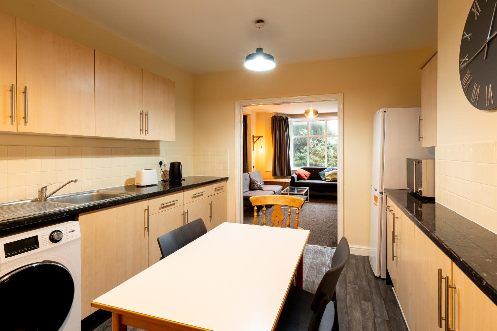 Aryas Apartments Oxford - Headington Экстерьер фото